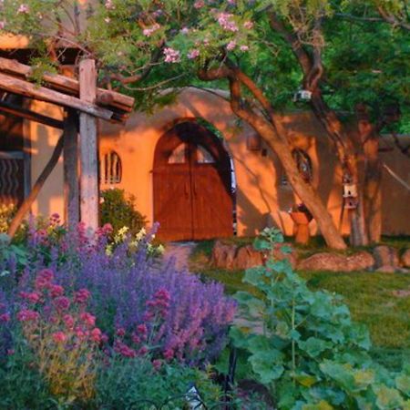 Old Taos Guesthouse B&B מראה חיצוני תמונה